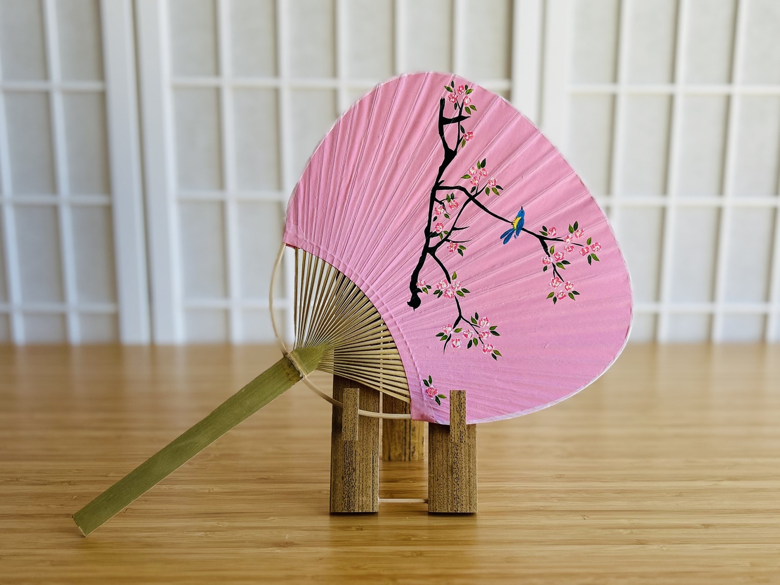 Malování na japonské papírové kulaté uchiwa vějíře